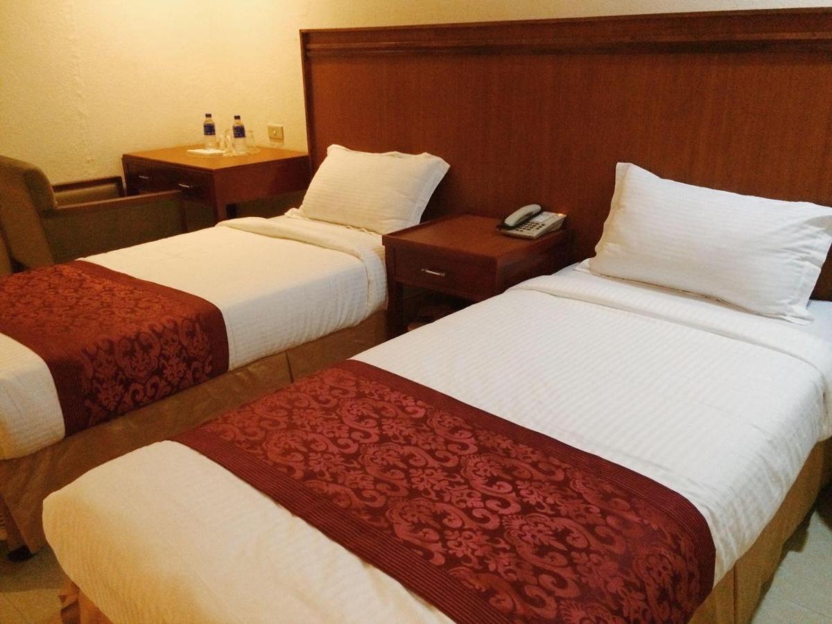 Chinatown Lai Lai Hotel Inc Маніла Екстер'єр фото